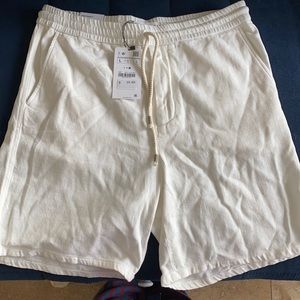 Zara NWT denim chino short for men. Size L
